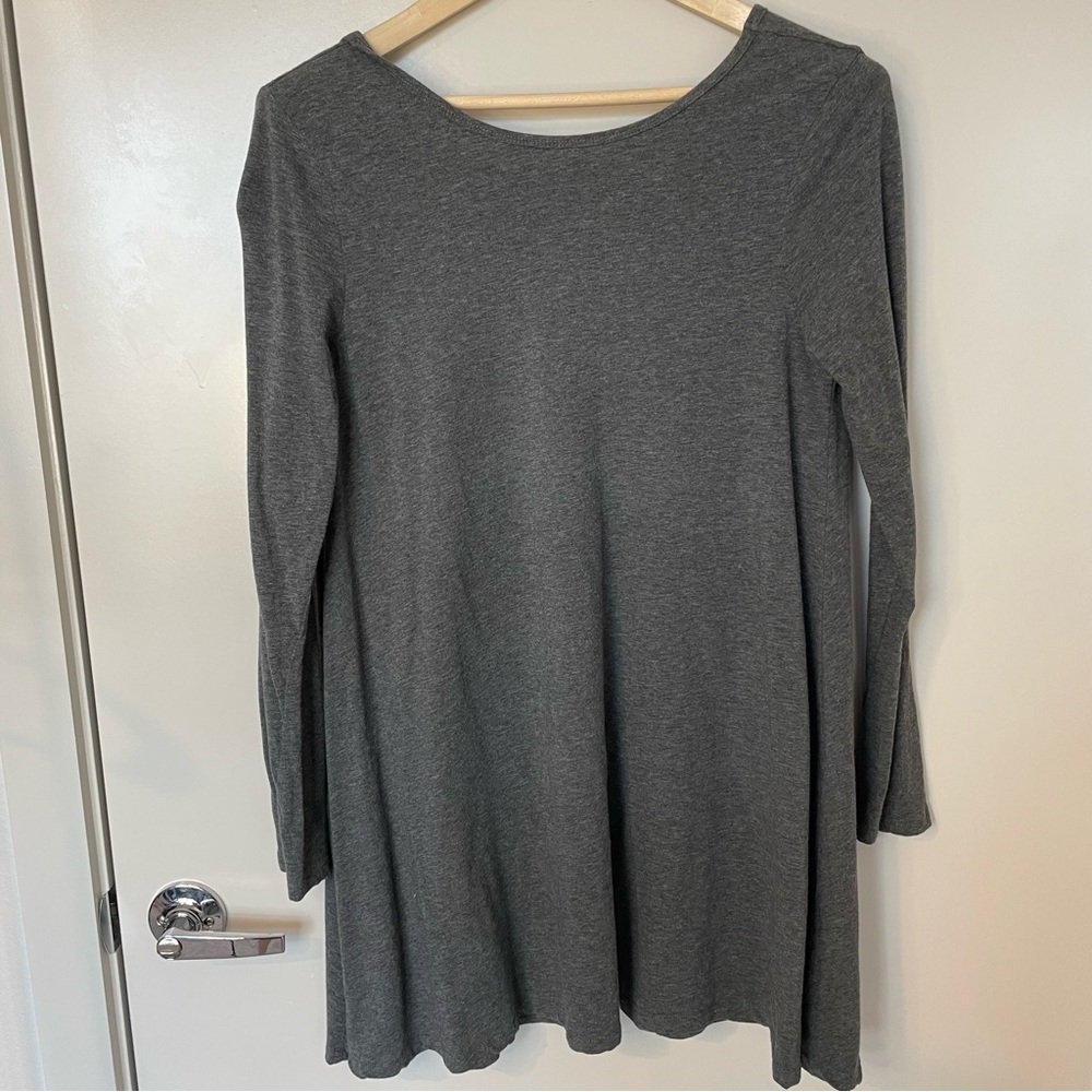 Lovers + Friends Long Sleeve Grey Low Back Tunic Women’s Size Medium